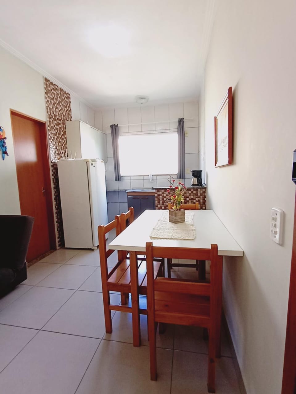 Kitchen or kitchenette, Living room, Dining area