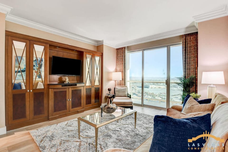 MGM Signature-23-702 1Bedroom 2Bath Balcony Suite House in Las Vegas Strip