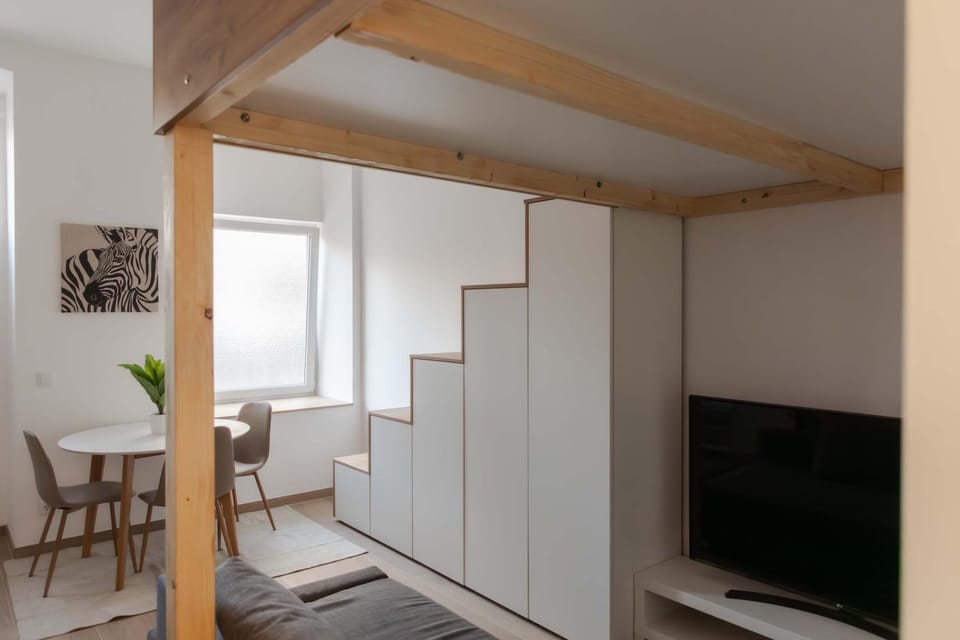 TV and multimedia, Living room, Dining area, wardrobe