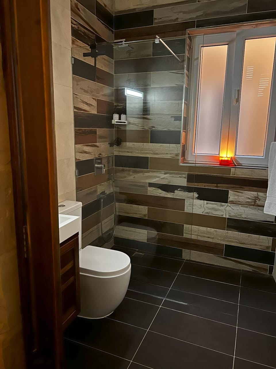 Shower, Toilet, Bathroom