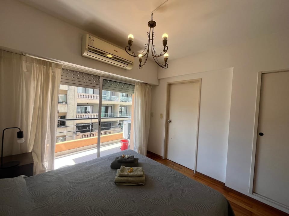 Bed, Photo of the whole room, Bedroom, internet, towels, wardrobe, air conditioner