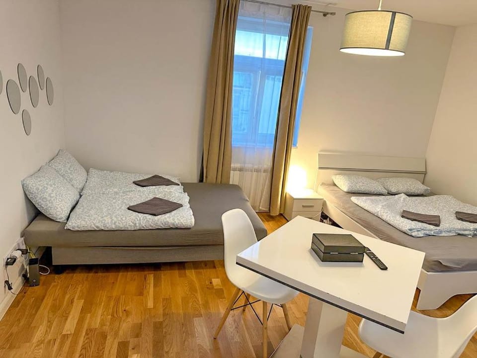Bed, Seating area, Bedroom