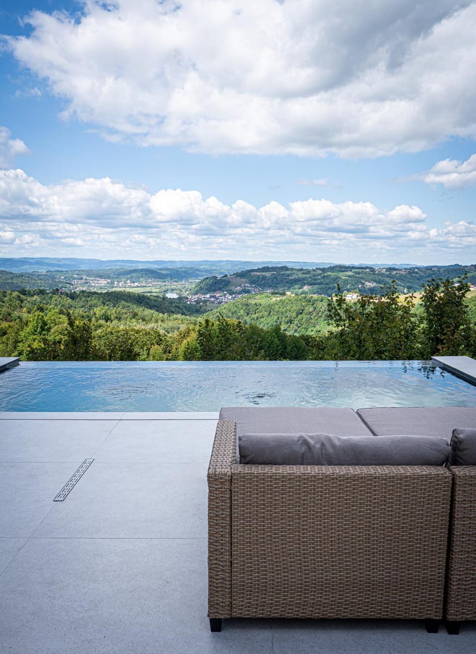 Swimming pool, Swimming pool