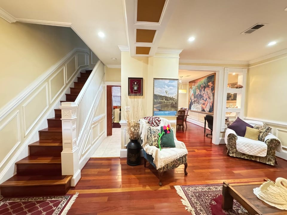 Gorgeous Beautiful House 4BR with Parking House in District of Columbia