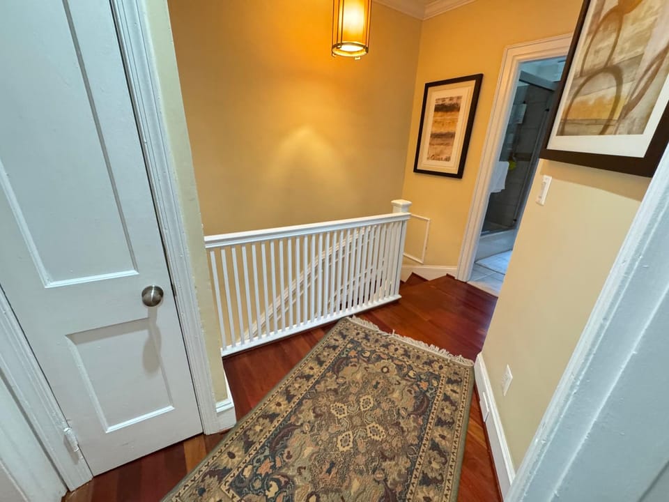 Gorgeous Beautiful House 4BR with Parking House in District of Columbia