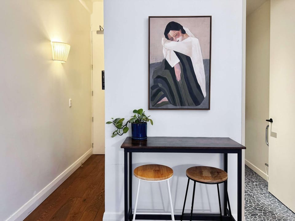 Charming City Nook Steps From Everything Queen St Apartment in Auckland