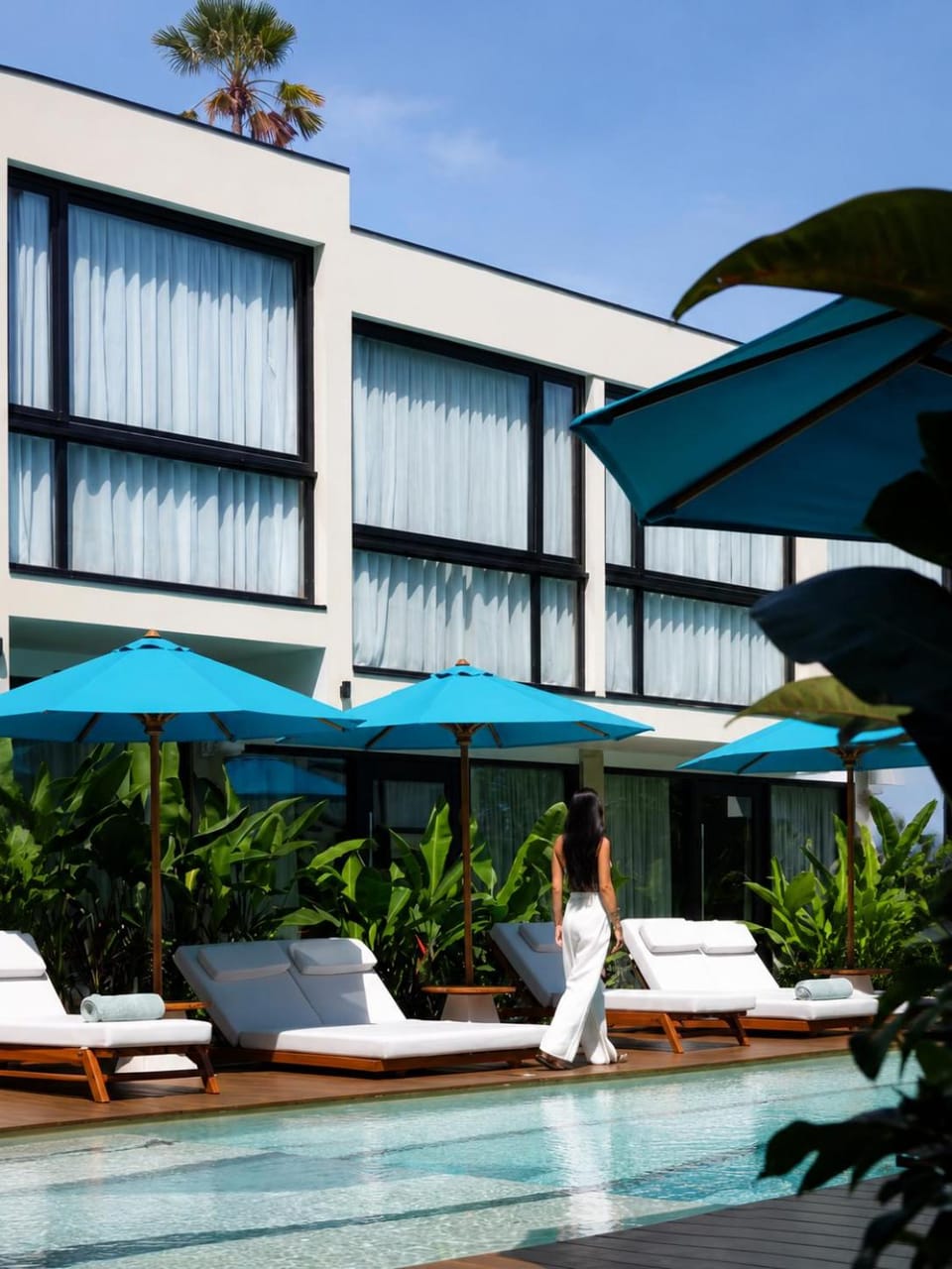 Property building, Swimming pool