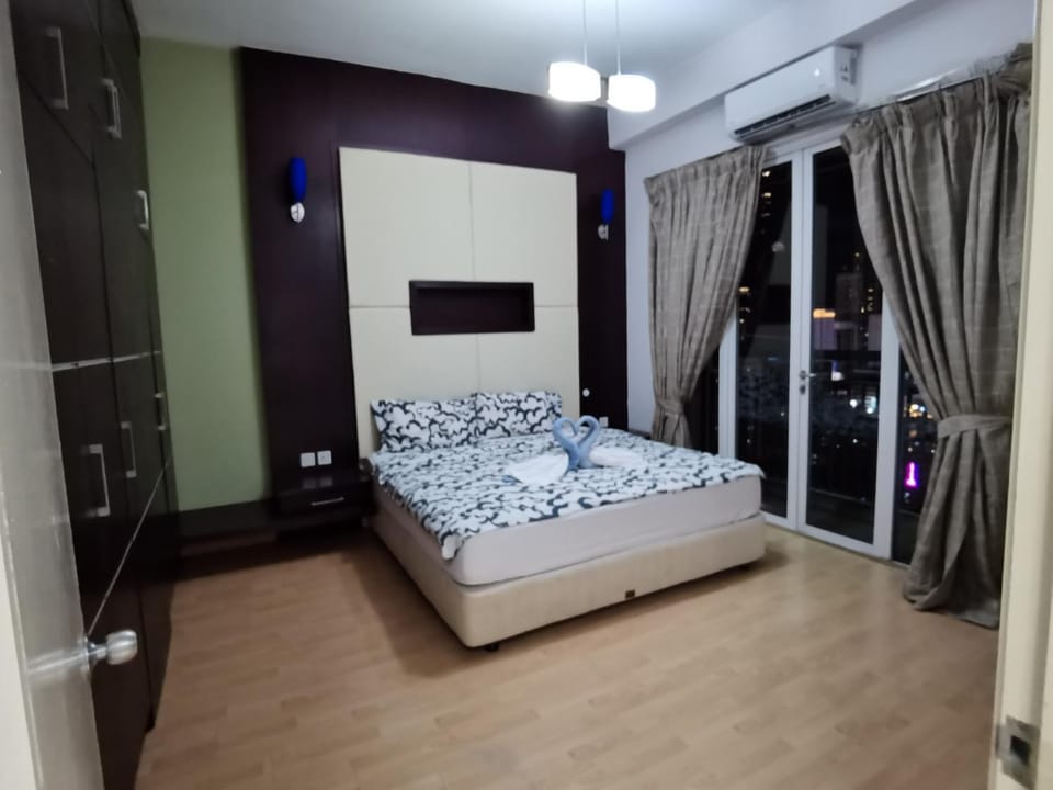 Bed, Bedroom, wardrobe