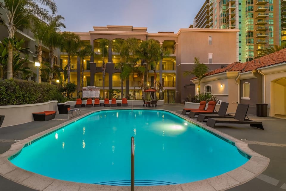 Property building, Pool view, Swimming pool