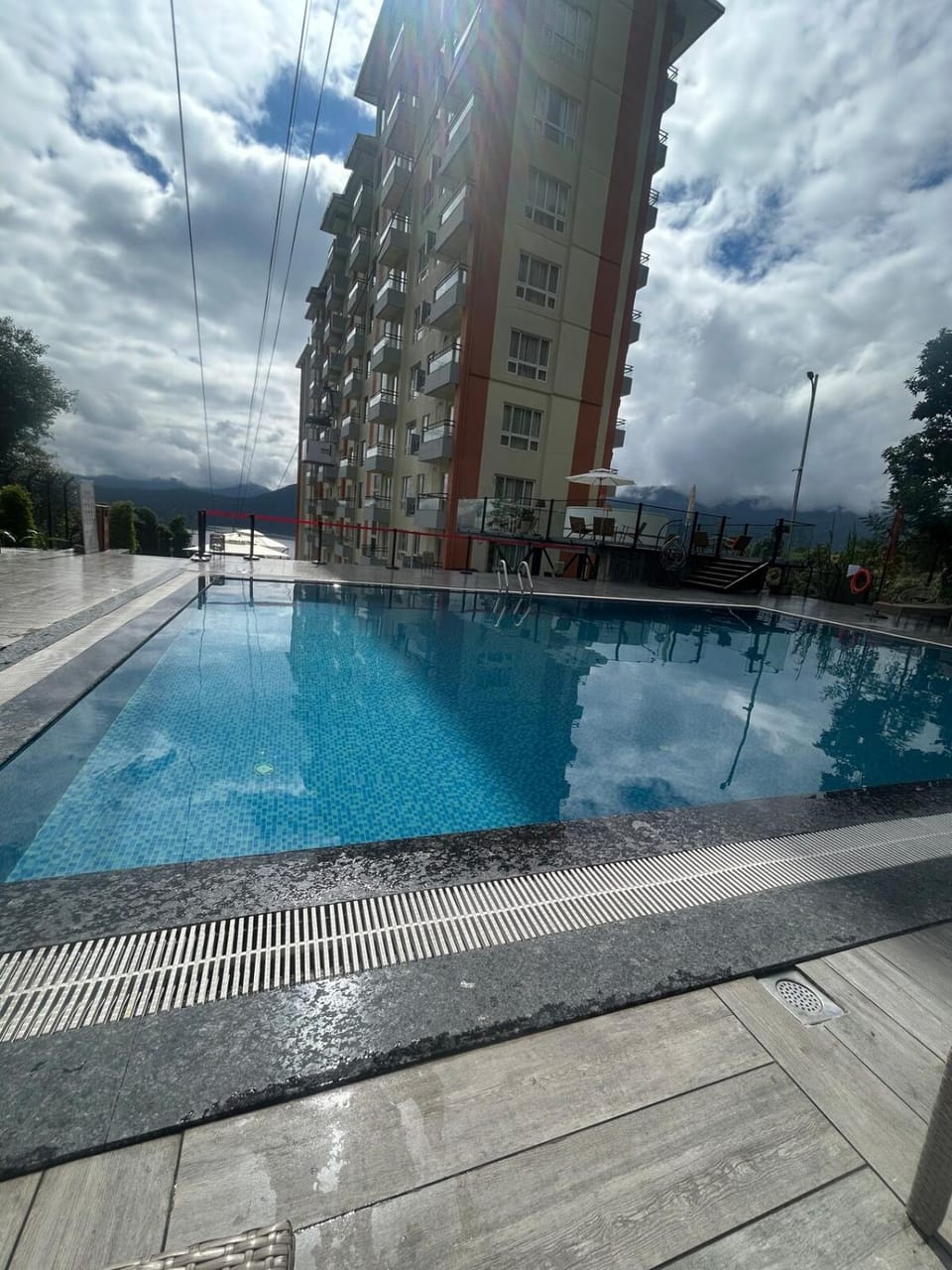 Swimming pool
