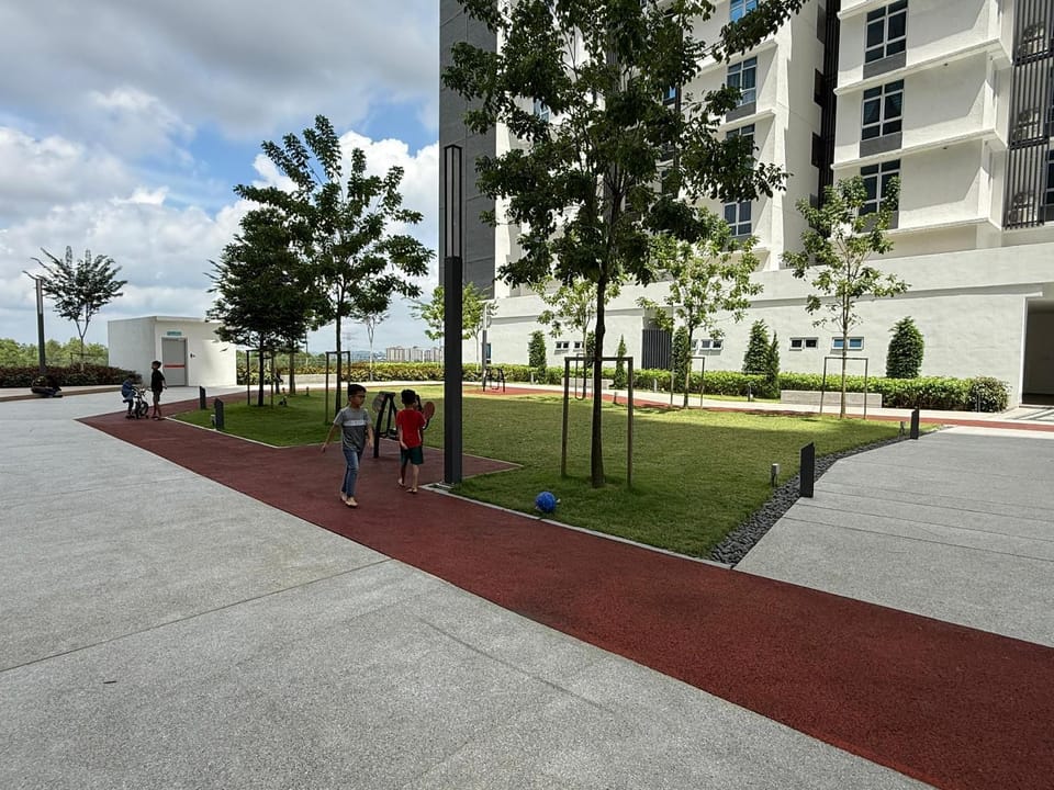 Day, Natural landscape, Children play ground, Garden, Garden, Garden view