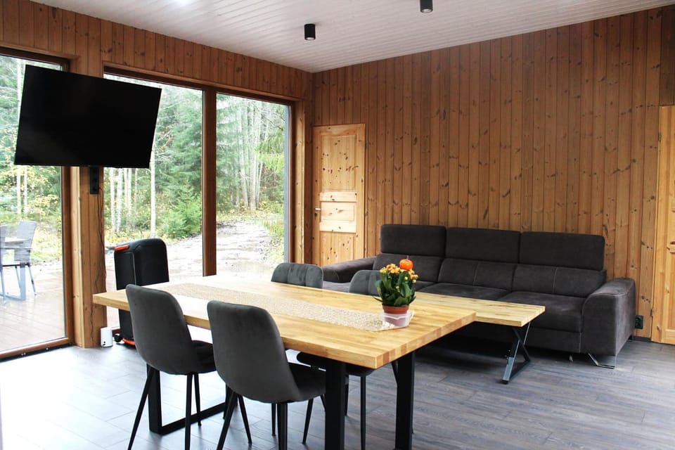 Metsamajake Hubert sauna ja mullivanniga looduse keskel Apartment in Harju County, Estonia