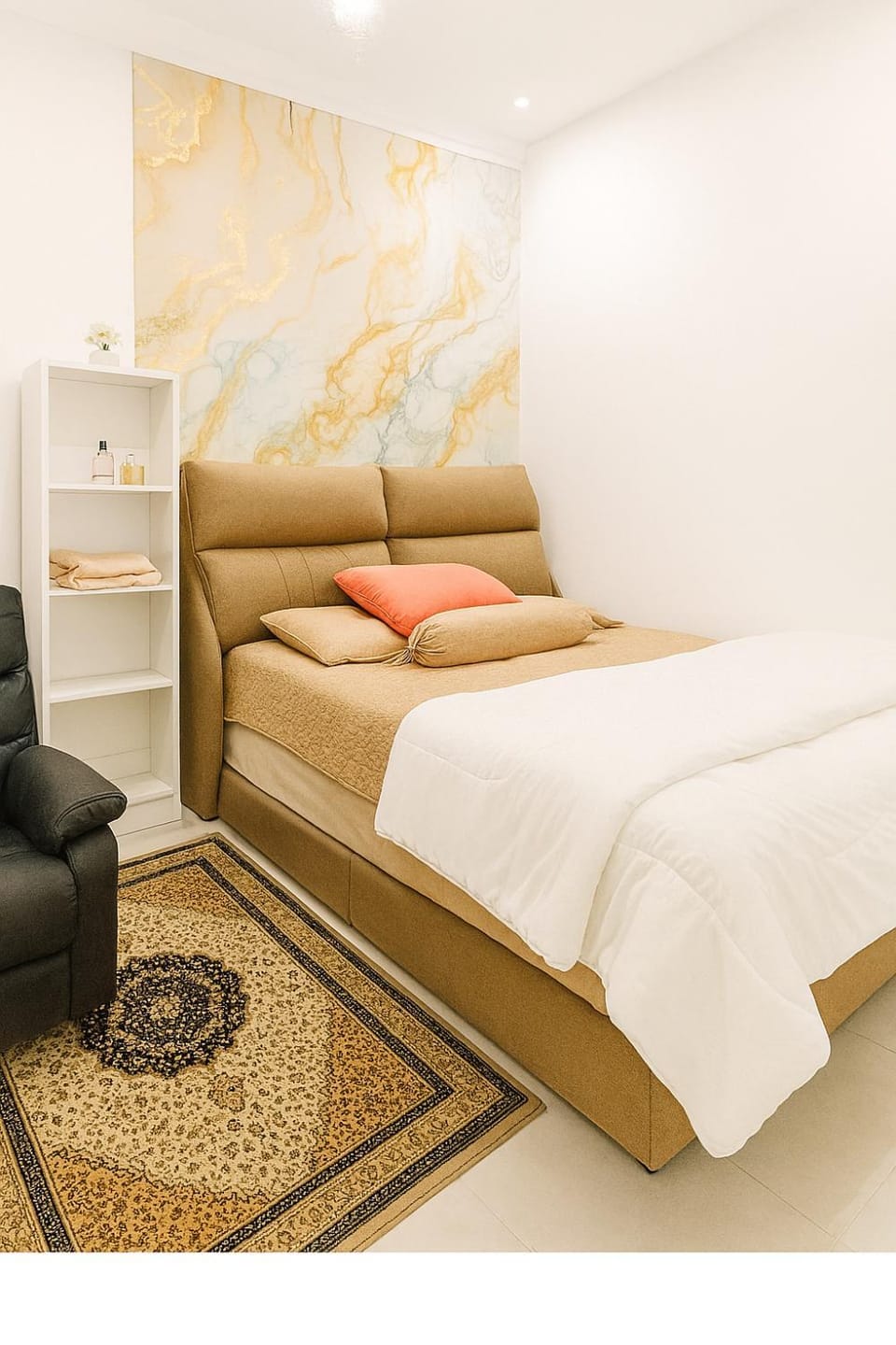 Bed, Photo of the whole room, Bedroom