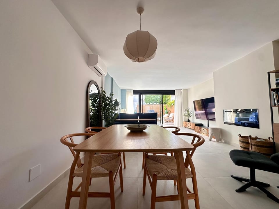 Stylish Estepona Home Apartment in Costa del Sol