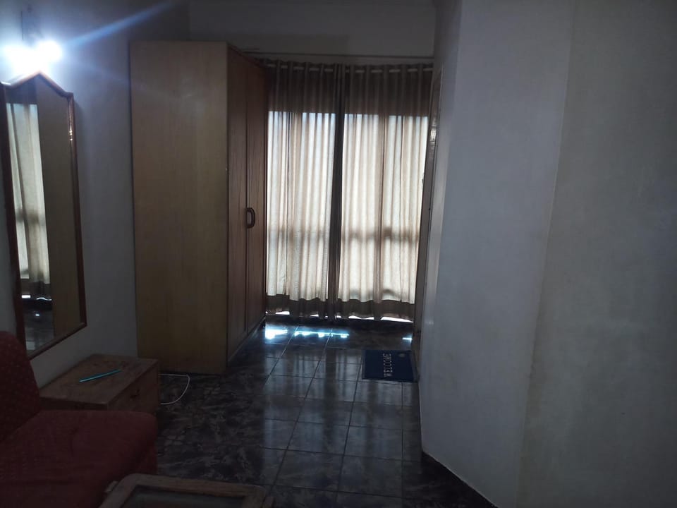 Bedroom, wardrobe