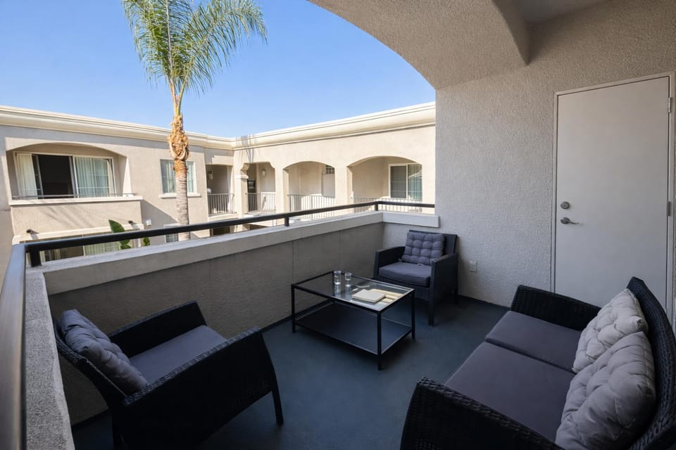 Property building, Patio, Day, View (from property/room), Balcony/Terrace, Living room, Seating area