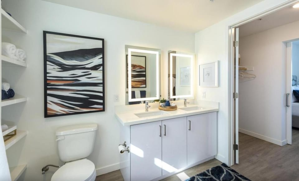 Santa Monica 3BD Serenity Suite with FREE PARKING Apartment in Santa Monica