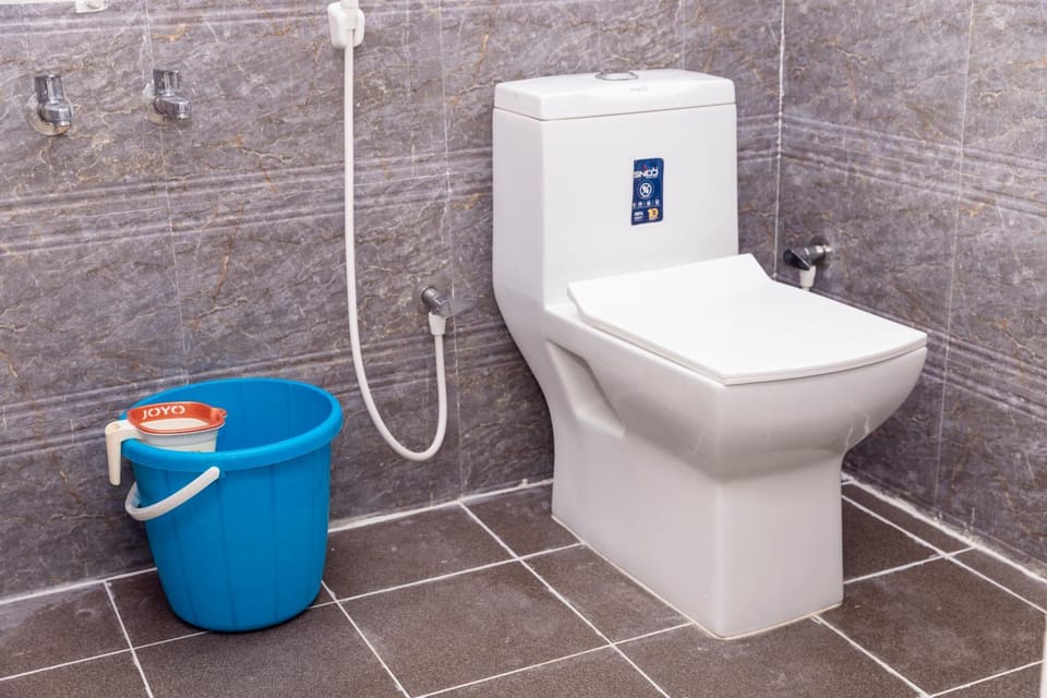 Toilet, Bathroom