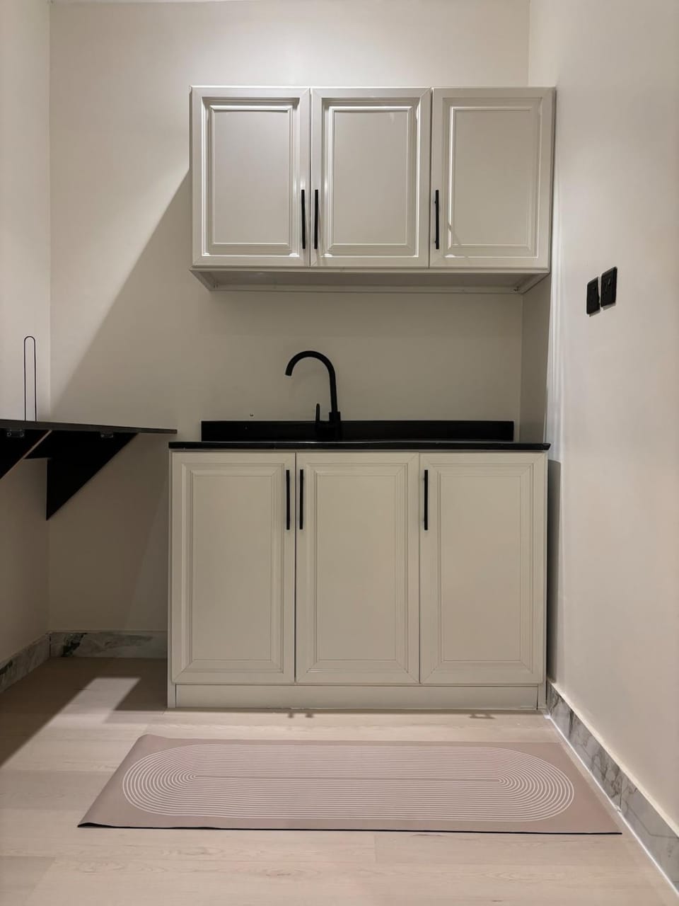 غرفة وصالة بسطح خاص قريب للبوليفارد Apartment in Riyadh