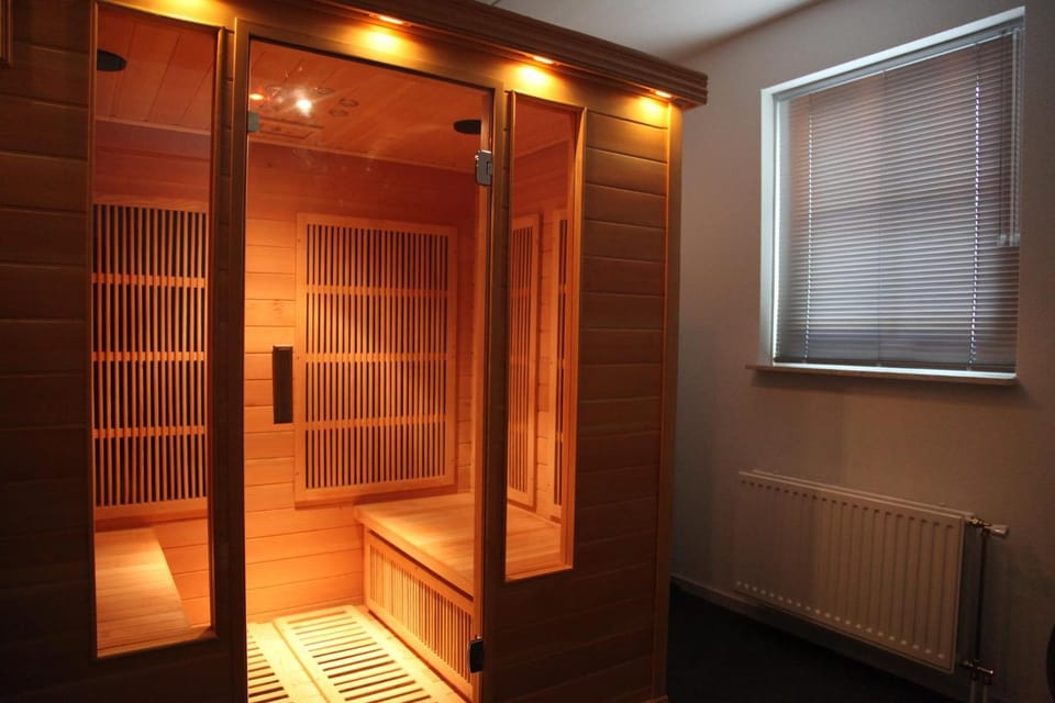 Zandduin Villa with Sauna | 10 persons House in Drenthe (province)