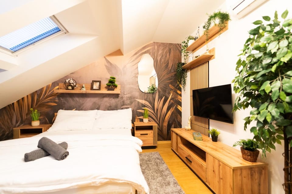 Stairs to heaven - attic apartment in the center of Brno Apartment in Brno