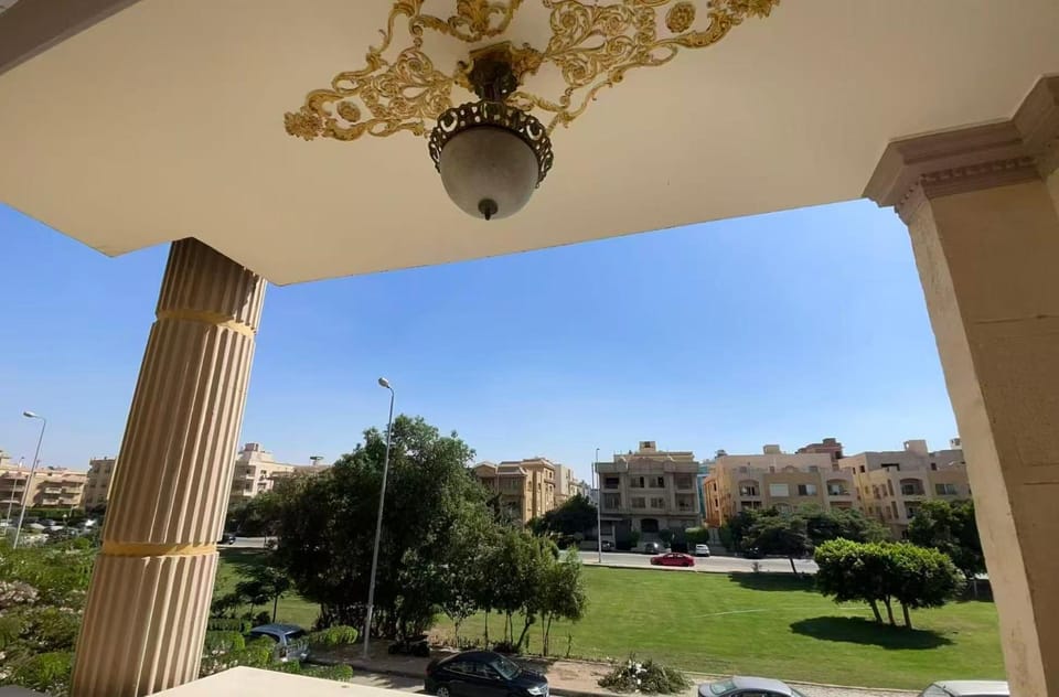 Property building, Balcony/Terrace