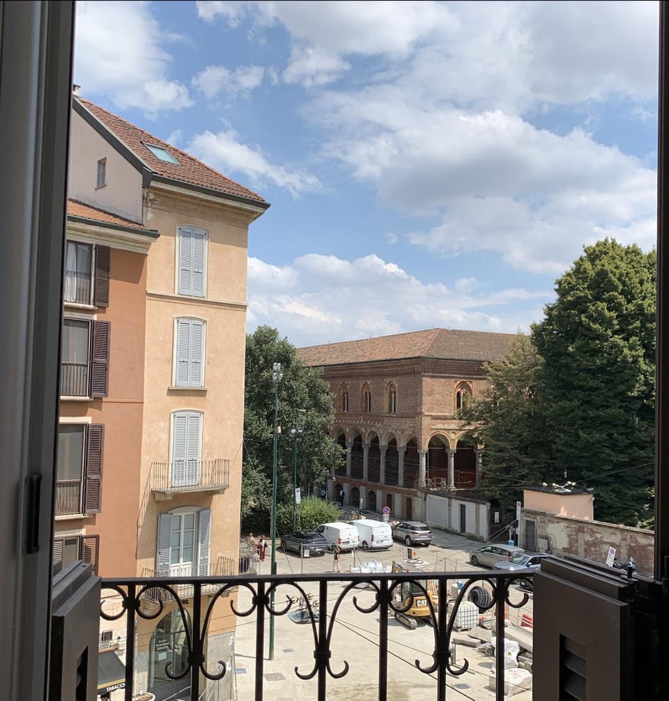 View (from property/room), Balcony/Terrace, Balcony/Terrace, City view