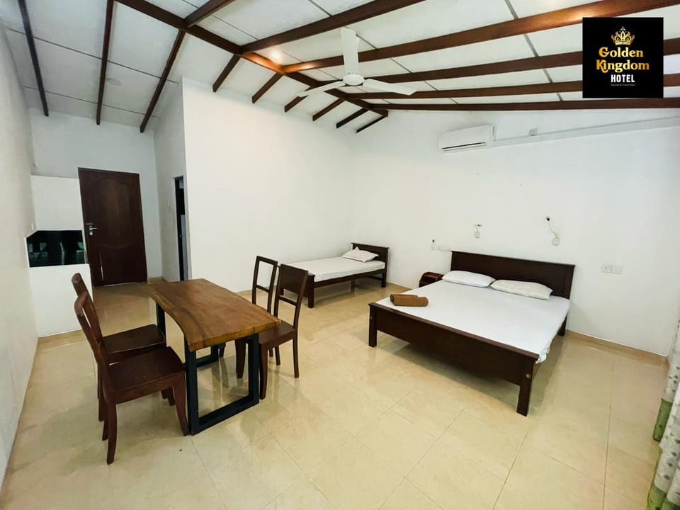 Golden Kingdom Hotel Bed and Breakfast in Kandy