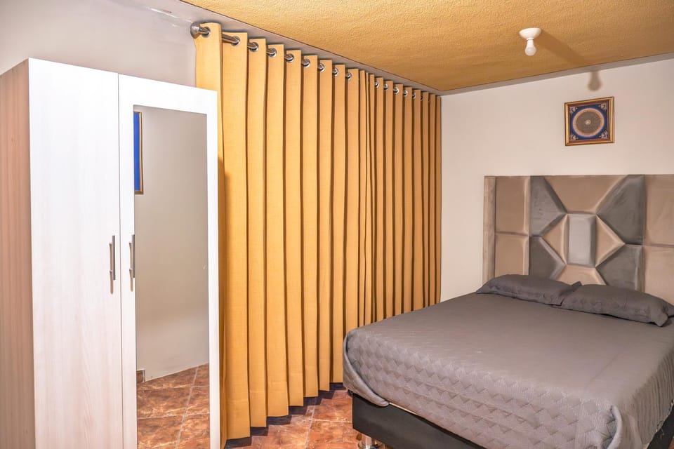 Bed, Photo of the whole room, Bedroom, wardrobe