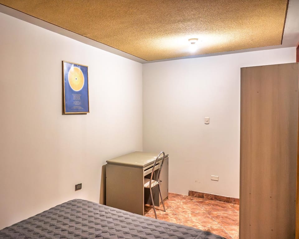 Bed, Photo of the whole room, Bedroom, wardrobe