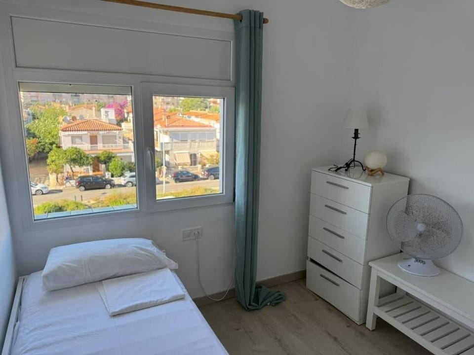 Winahost Salou Province Square Apartment in Salou