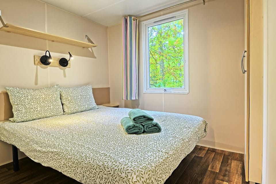 Clairière AC - Petfriendly Piscine House in Île-de-France