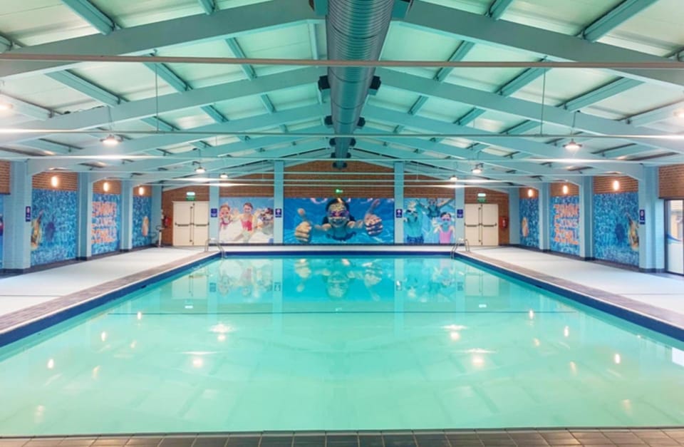 Decorative detail, Pool view, Swimming pool