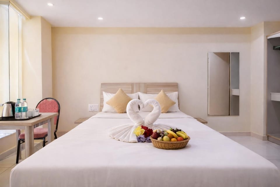 Bed, Bedroom, wardrobe