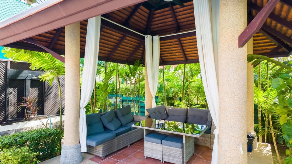 Patio, Day