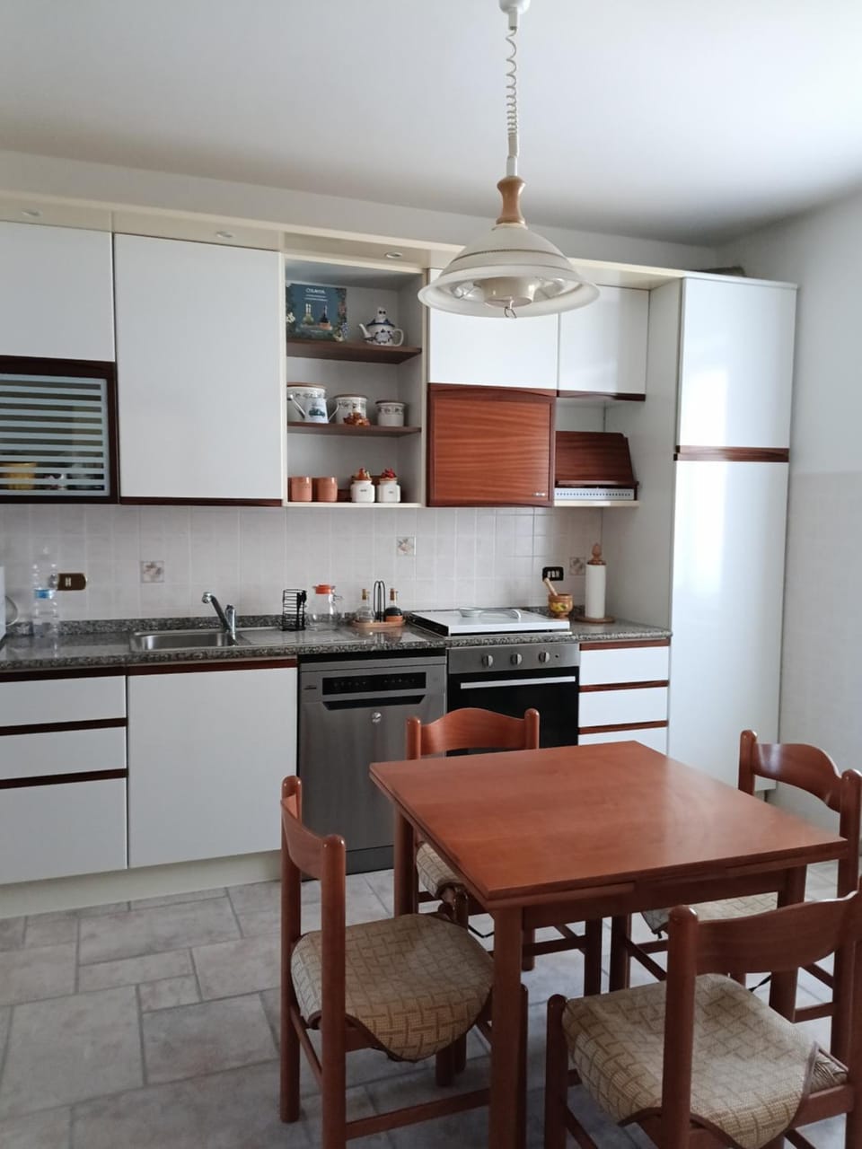 Kitchen or kitchenette, Dining area, dishwasher, oven, stove