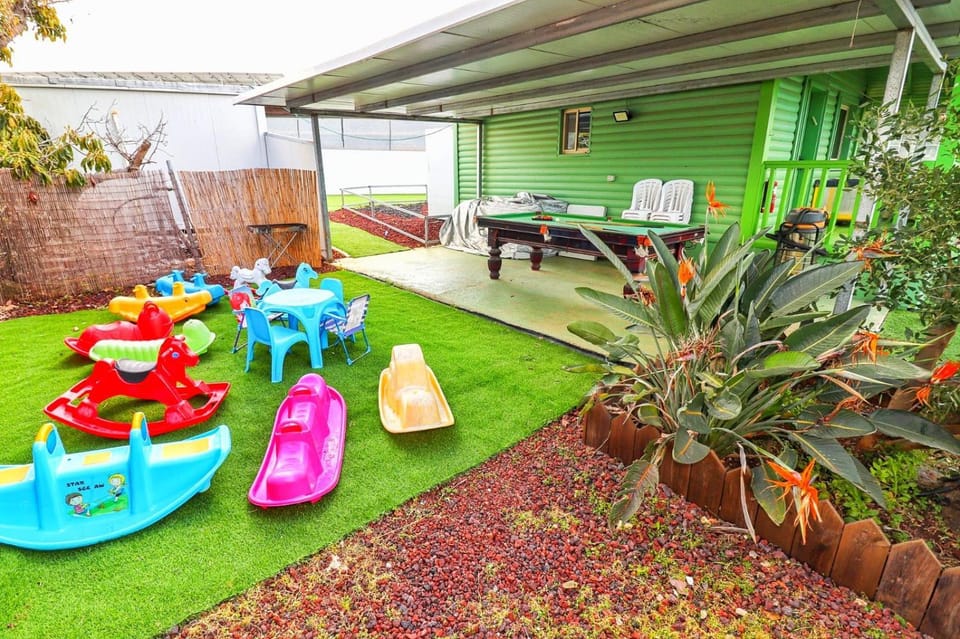 Patio, Spring, Day