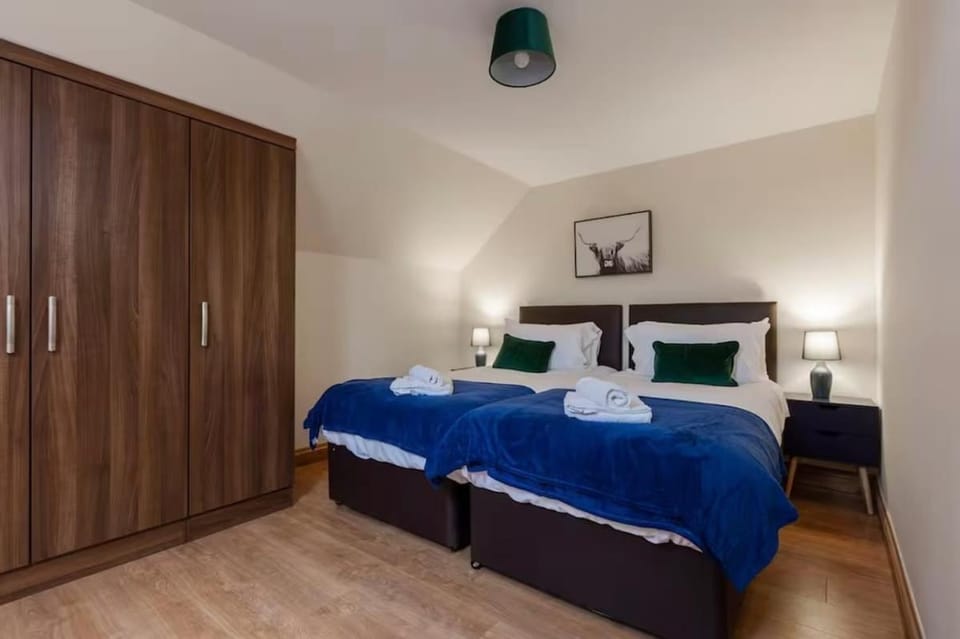 Albert Stays - 5 bed Sleeps 11 - Free Parking House in Preston