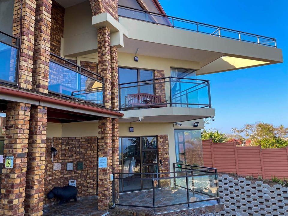 Property building, Breakfast