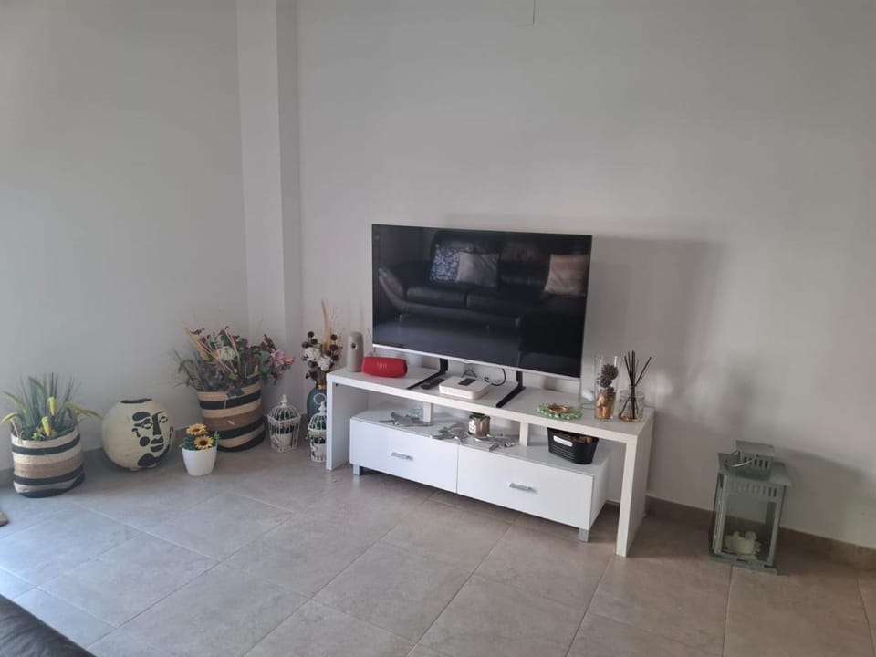 Communal lounge/ TV room, Lounge or bar