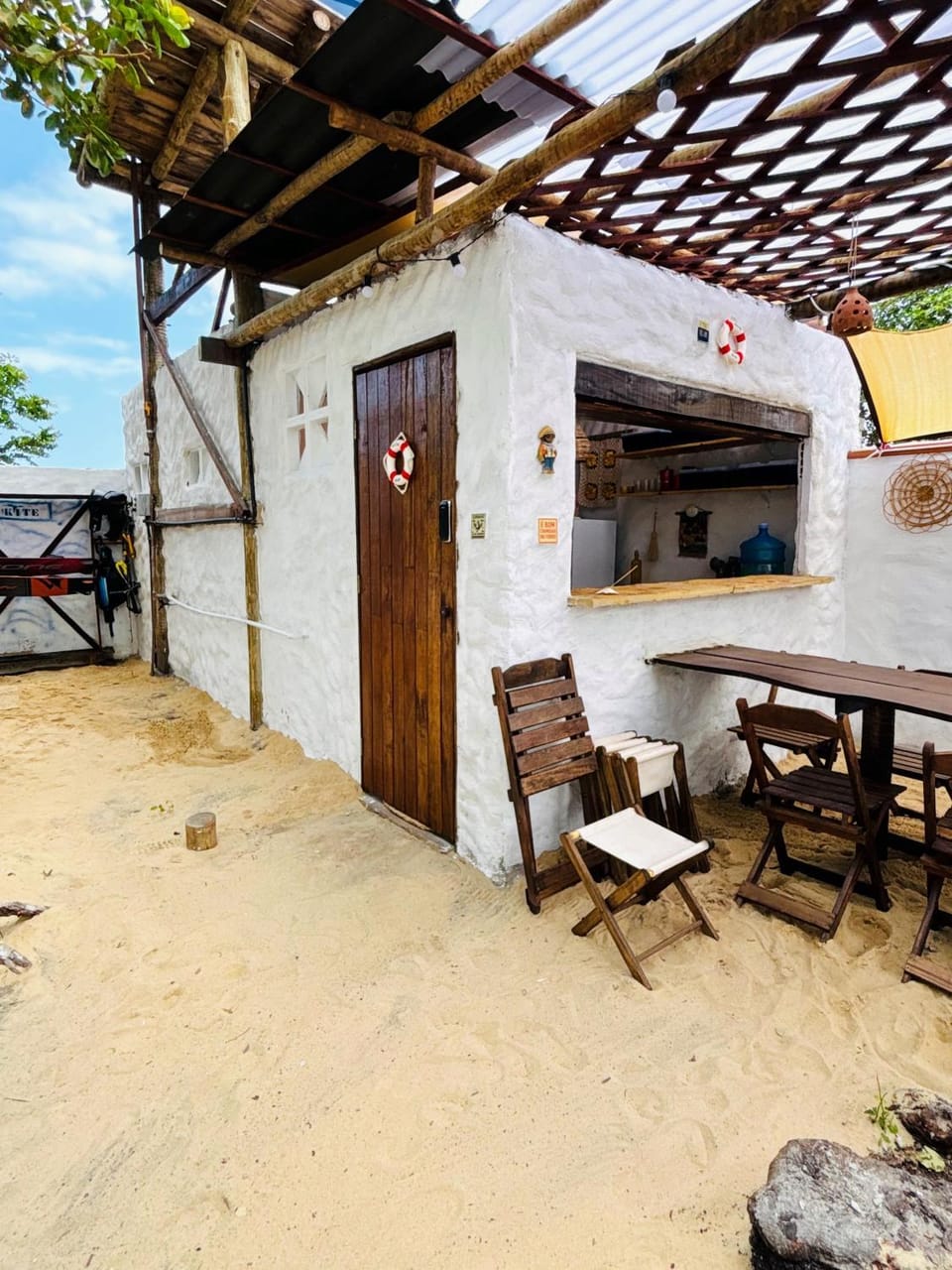 Kitchen or kitchenette, kitchen