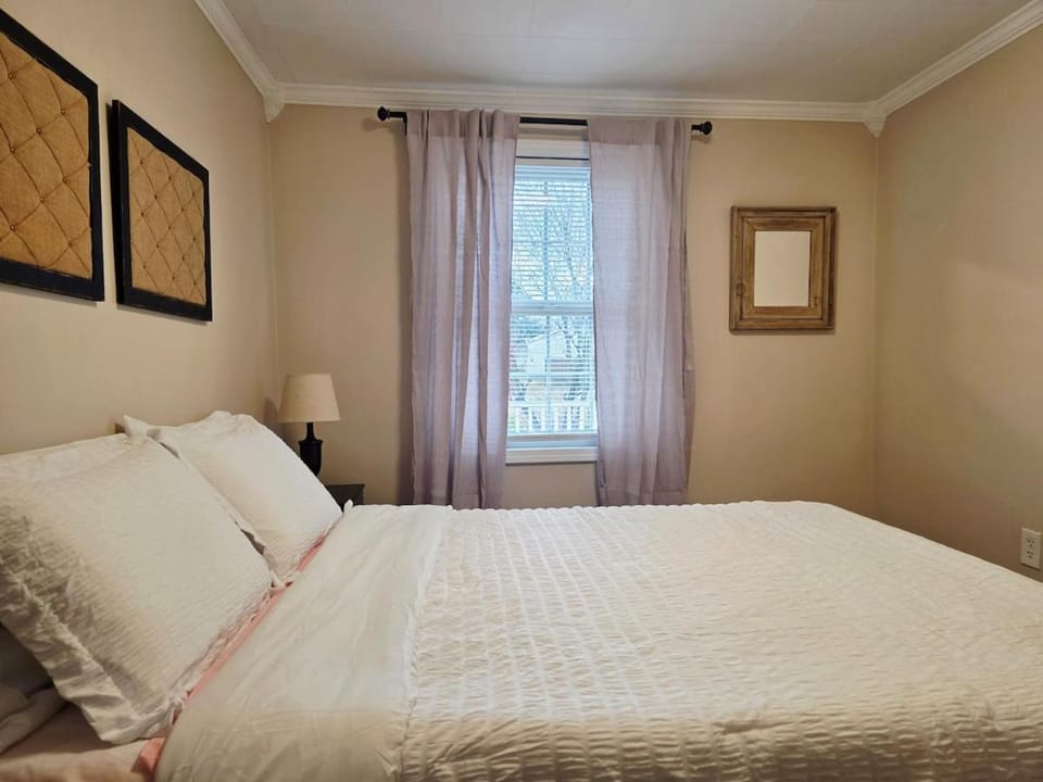 Gather at the Cape House in Boardman