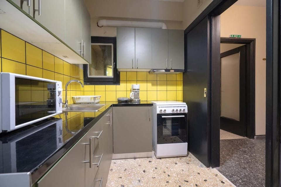 Warm 2BR Apt - Central Kypseli by ΜΡS Apartment in Athens