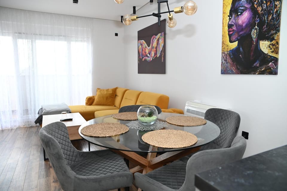 Leotar View Apartment Apartment in Dubrovnik-Neretva County