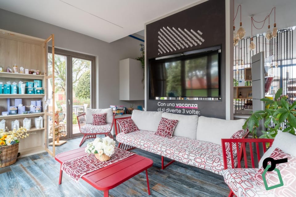 Living room, Lobby or reception