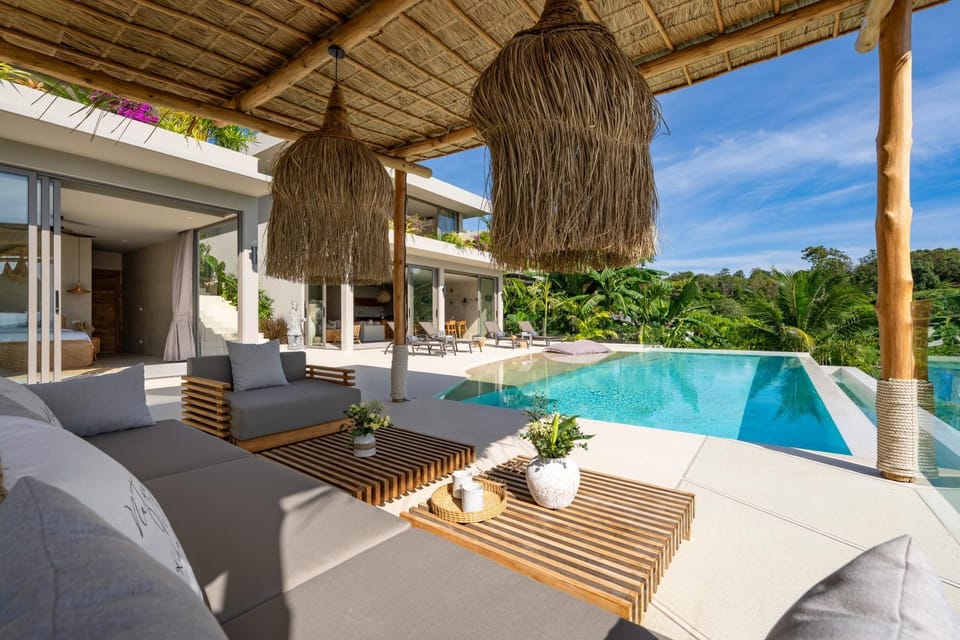 Property building, Patio, Day, Natural landscape, Garden, View (from property/room), View (from property/room), Balcony/Terrace, Living room, Seating area, Garden view, Mountain view, Mountain view, Pool view, Pool view, Sea view, Sea view, Swimming pool, children, children, young children, young children, sunbed, air conditioner, air conditioner
