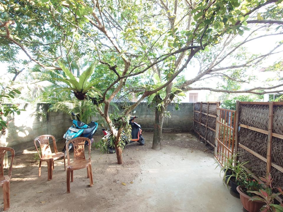 Eco Heaven House Bed and Breakfast in Ahangama