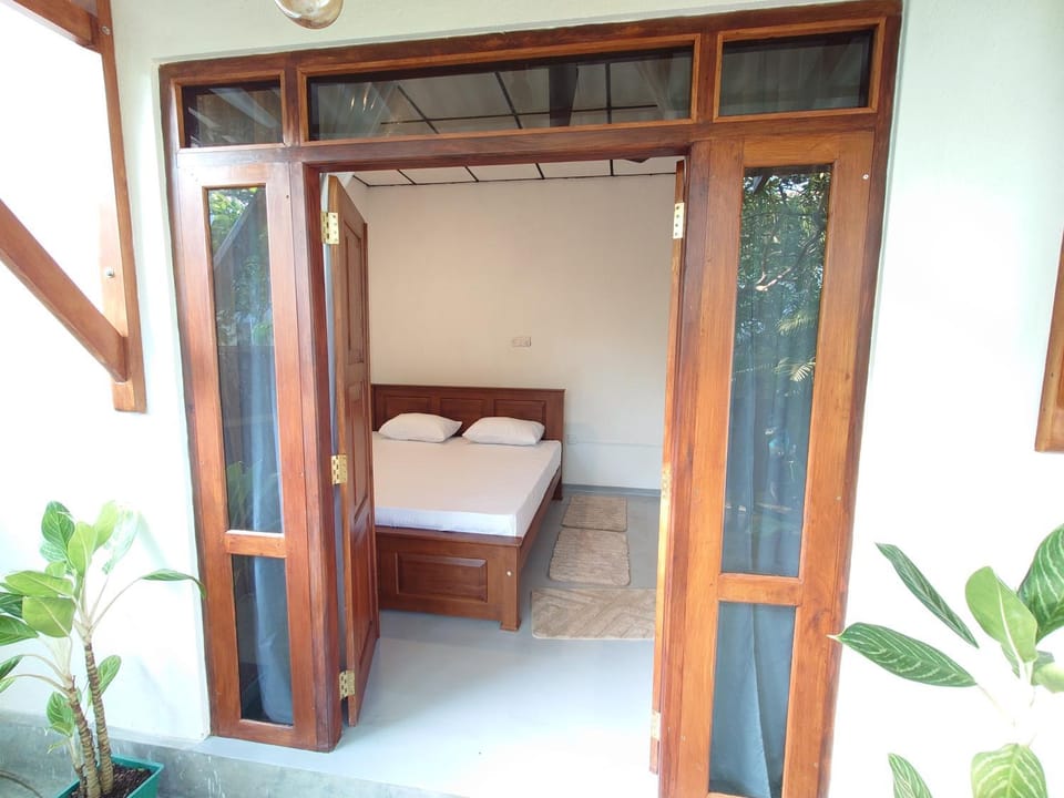 Eco Heaven House Bed and Breakfast in Ahangama