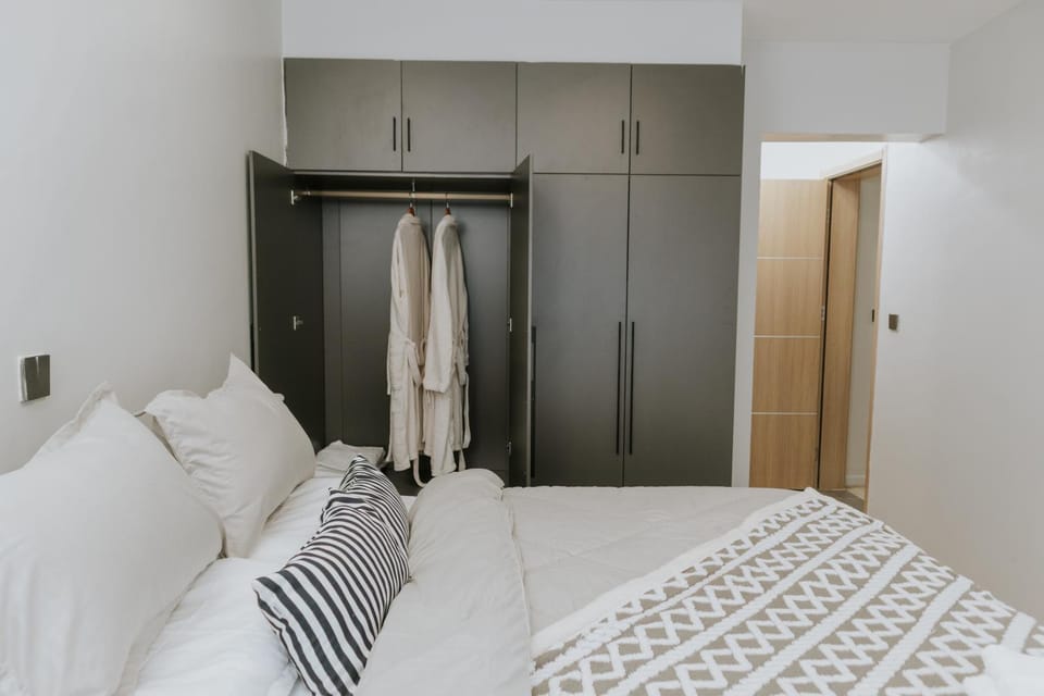 Bedroom, wardrobe