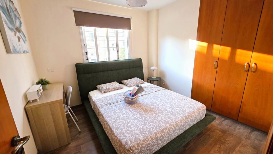 Bed, Photo of the whole room, Bedroom, towels, wardrobe